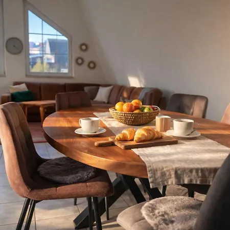 125 Qm Fuer 6 Gaeste Im Zentrum